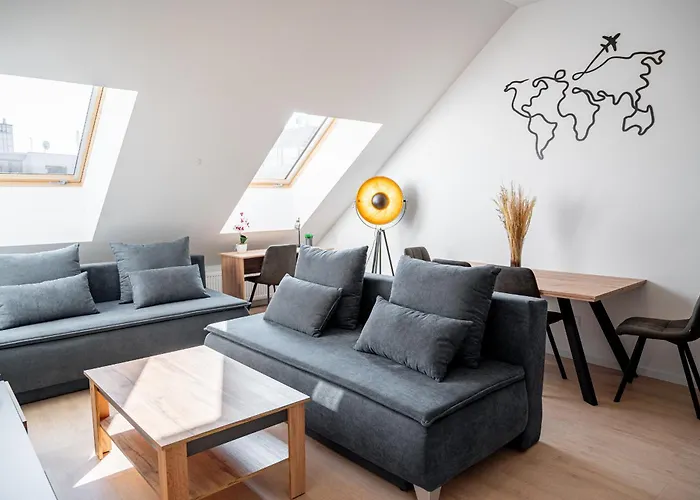 New Cozy In Heart Of Free Garage Parking Apartmán Bratislava